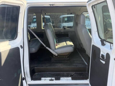 2009 Ford E-Series E-350 SD XL