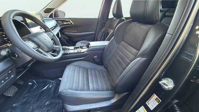 2026 Mitsubishi Outlander PHEV SE