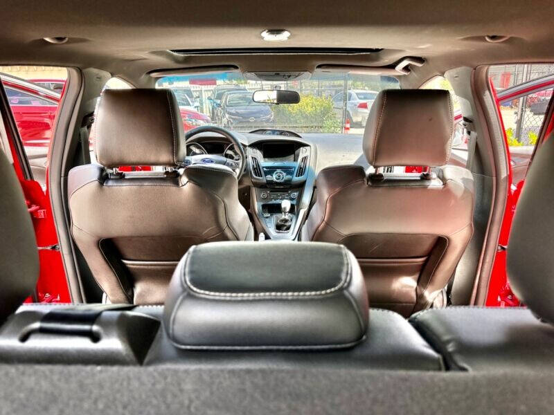 2016 Ford Focus  - $20,995