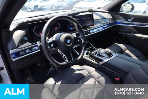 2025 BMW 7 Series 740i