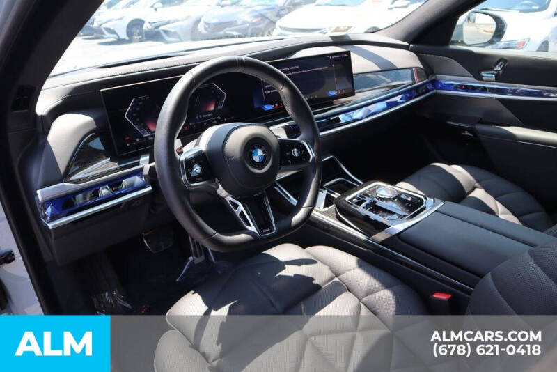 2025 BMW 7 Series 740i
