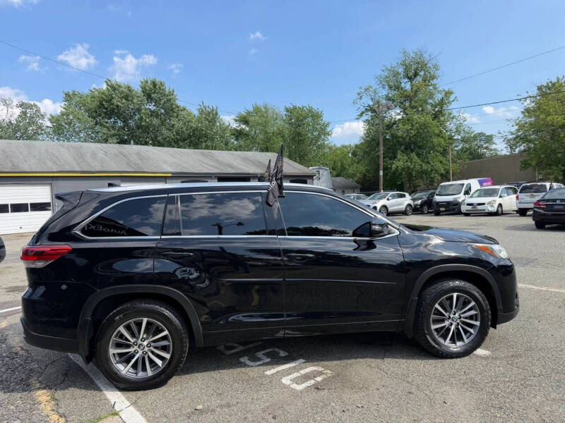 2017 Toyota Highlander