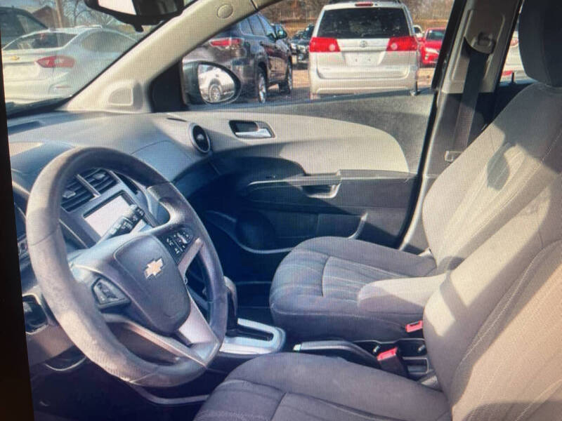 2015 Chevrolet Sonic LT Auto