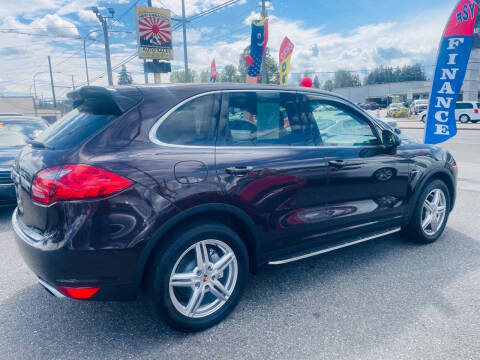 2014 Porsche Cayenne S Hybrid