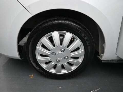 2023 Mitsubishi Mirage ES