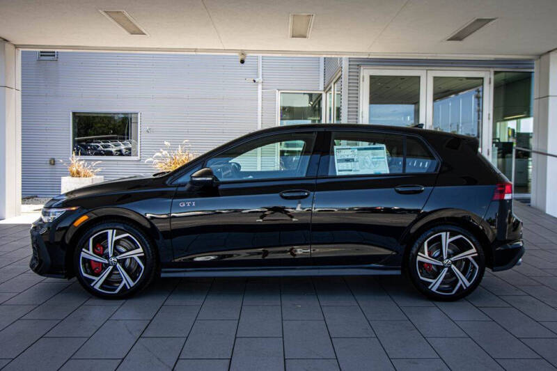 2026 Volkswagen Golf GTI SE