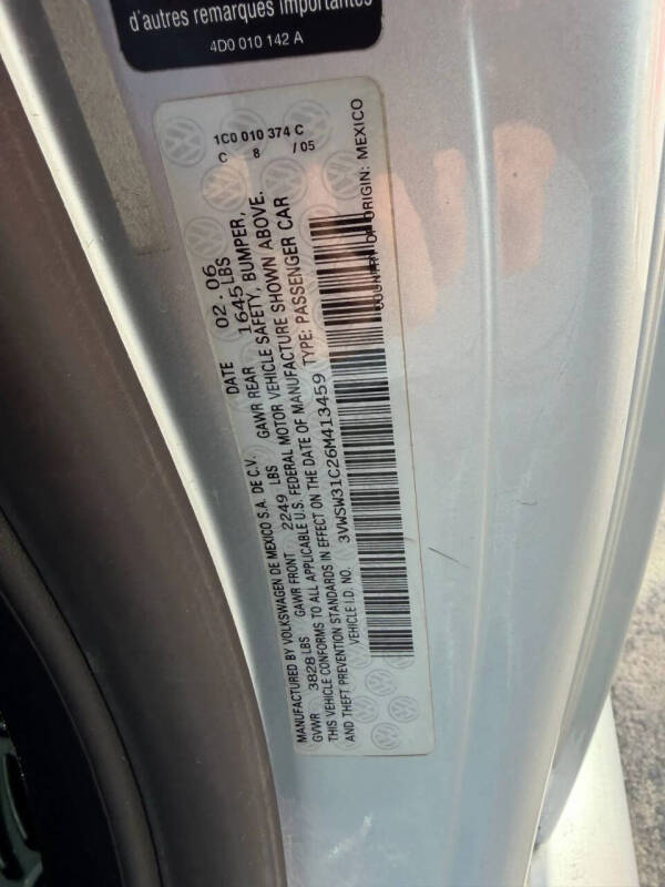 2006 Volkswagen New Beetle 2.5
