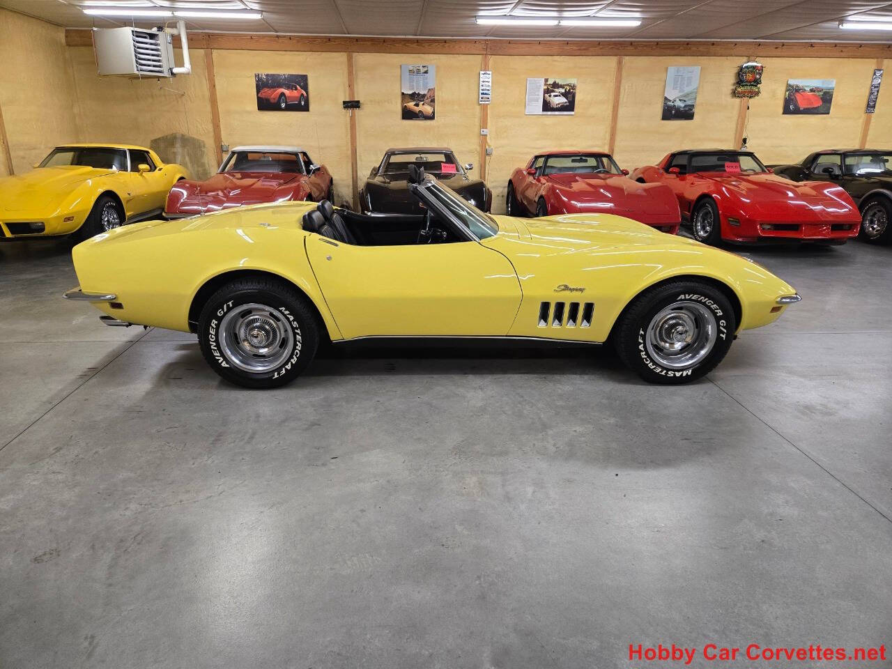 1969 Chevrolet Corvette 35