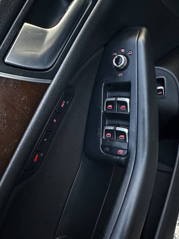 2016 Audi Q5 2.0T quattro Premium Plus