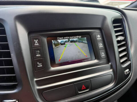 2016 Chrysler 200