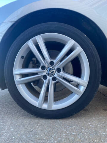 2013 Volkswagen Passat TDI SEL Premium