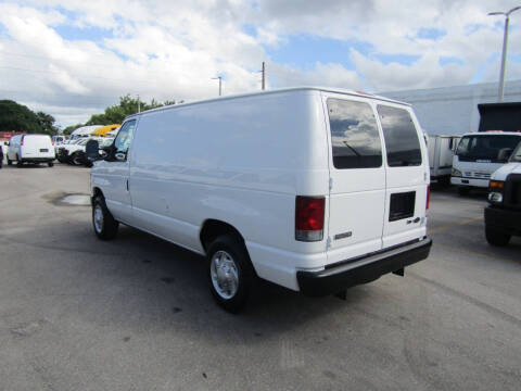 2011 Ford E-Series E-250