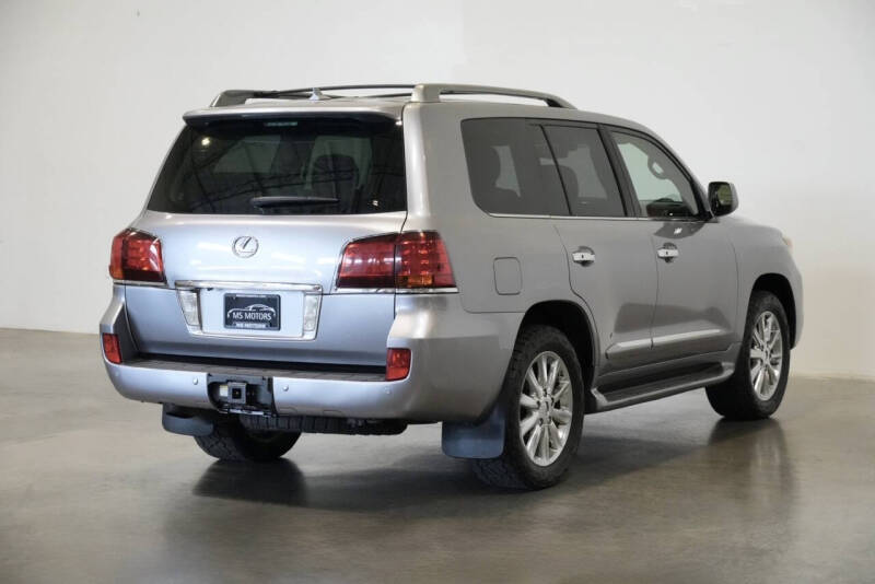 2009 Lexus LX 570
