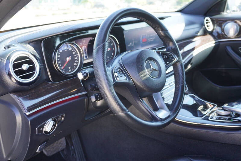 2017 Mercedes-Benz E-Class E 300