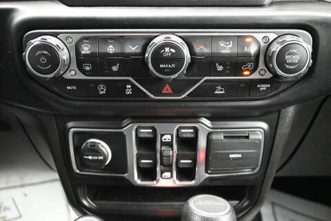 2022 Jeep Gladiator Willys