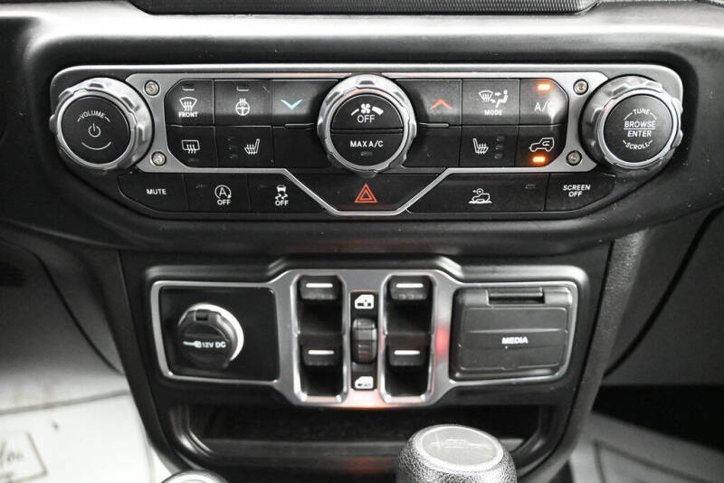 2022 Jeep Gladiator Willys