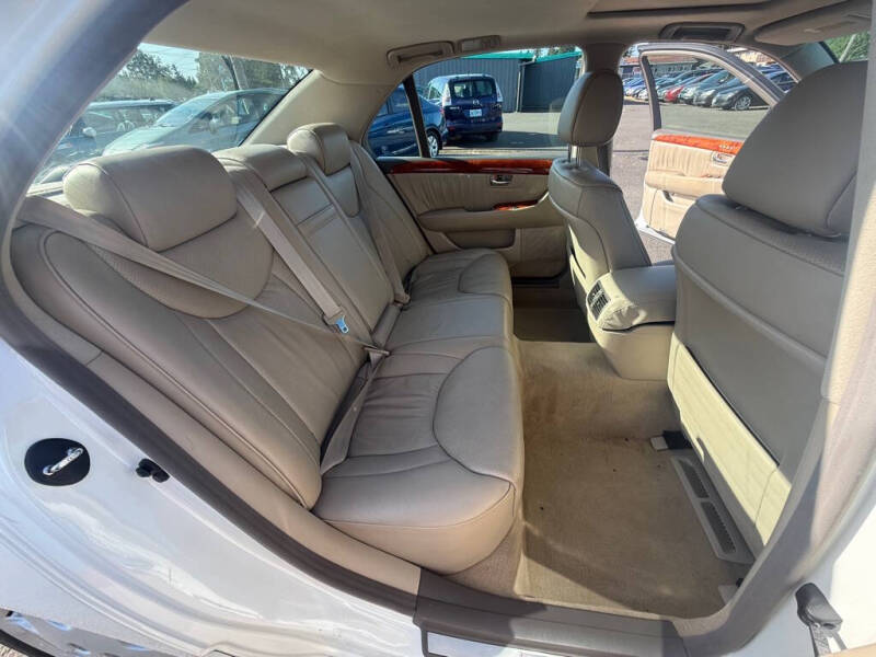 2003 Lexus LS 430