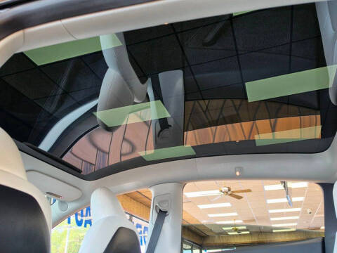 2023 Tesla Model Y Performance
