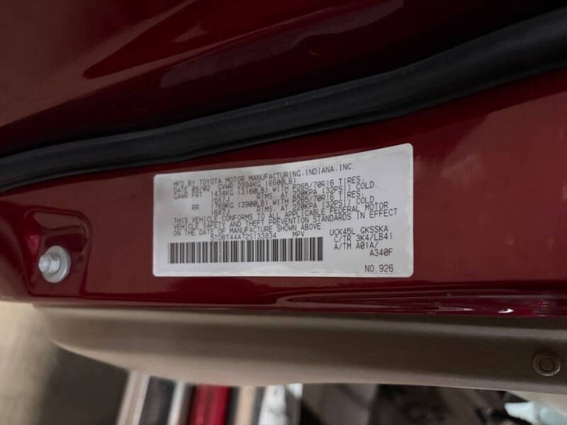 2002 Toyota Sequoia SR5