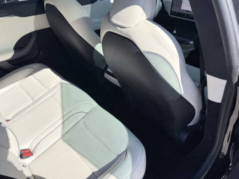 2023 Tesla Model S Plaid