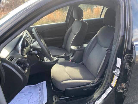 2013 Chrysler 200 LX