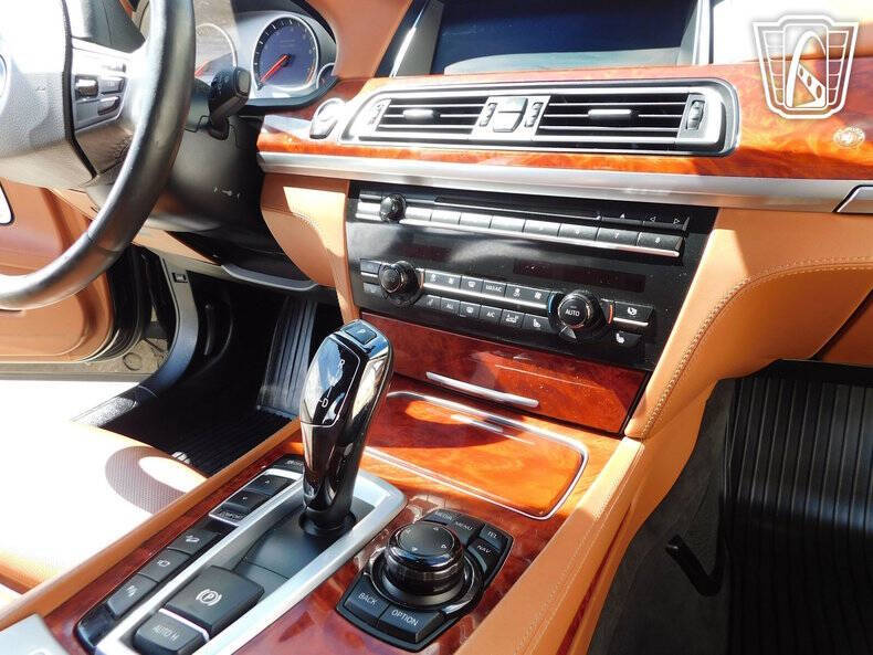 2013 BMW 7 Series