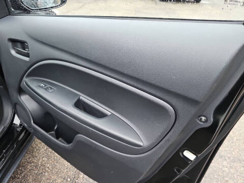 2015 Mitsubishi Mirage DE