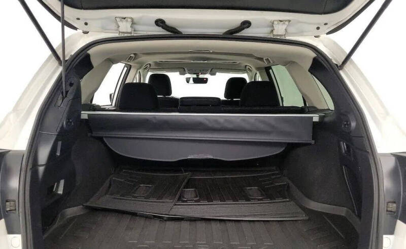 2017 Subaru Outback 2.5i