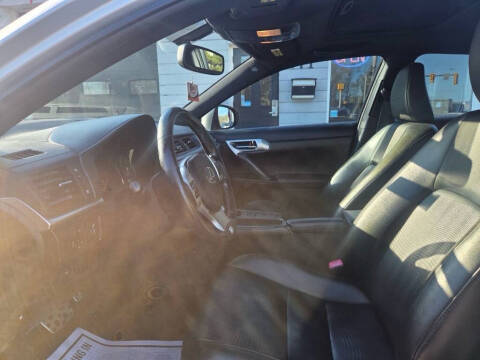 2013 Lexus CT 200h