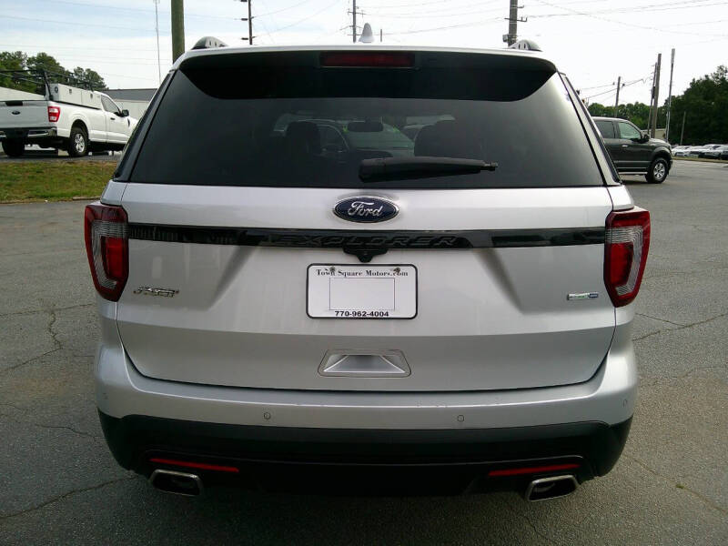 2017 Ford Explorer Sport