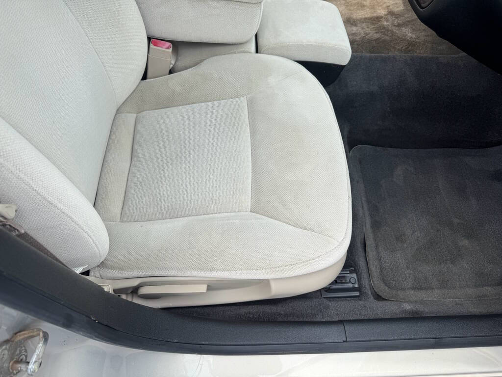 2012 Chevrolet Impala 38