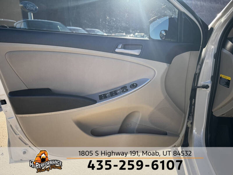 2017 Hyundai Accent SE