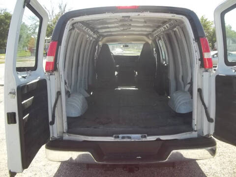 2017 Chevrolet Express 2500