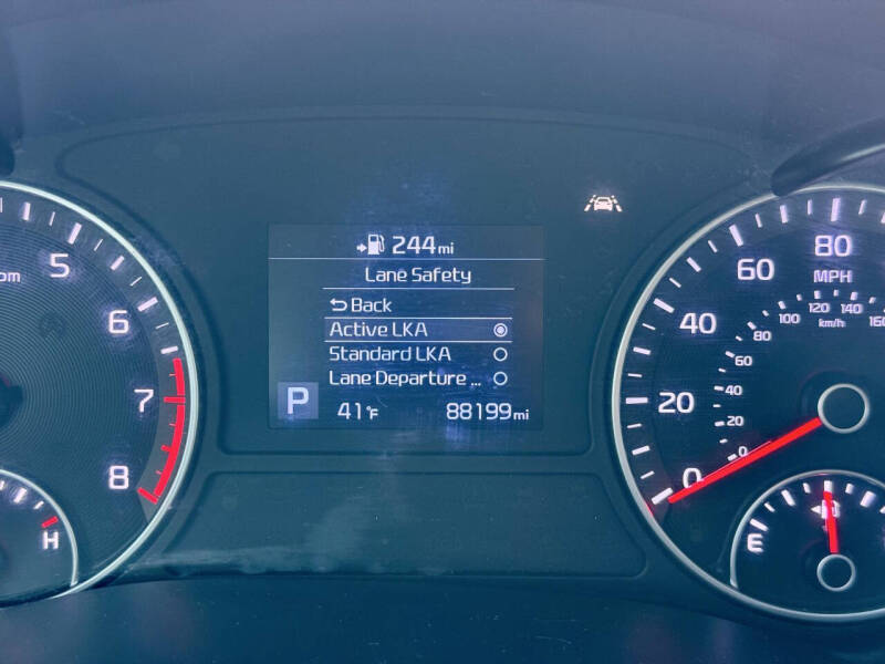 2019 Kia Optima LX