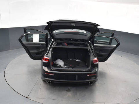 2025 Volkswagen Golf GTI SE