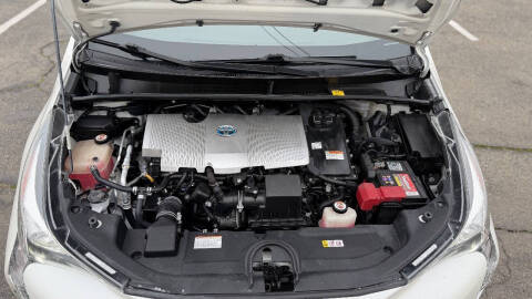 2018 Toyota Prius Four Touring