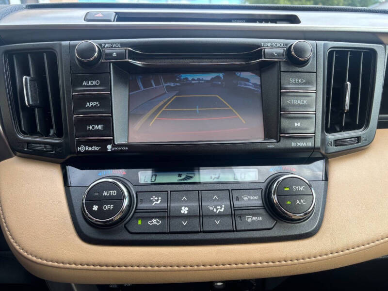 2017 Toyota RAV4 XLE