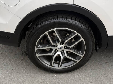 2018 Ford Explorer Sport