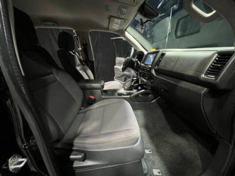 2022 Nissan Frontier S