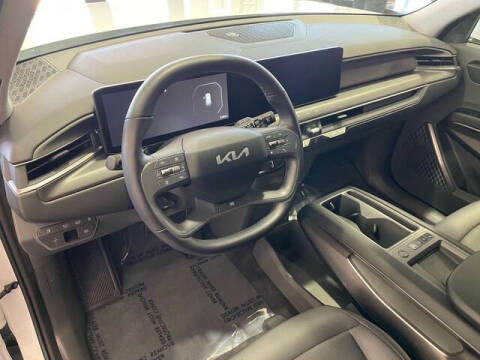 2024 Kia EV9 Light Long Range