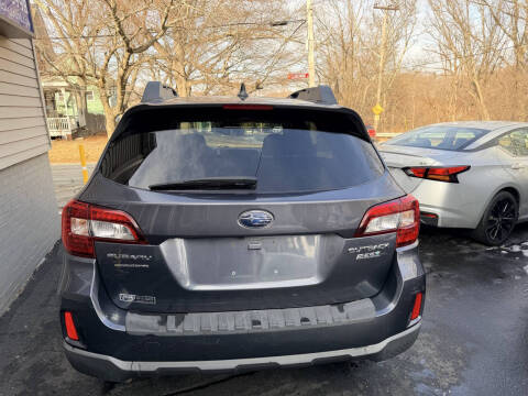 2017 Subaru Outback 2.5i Premium