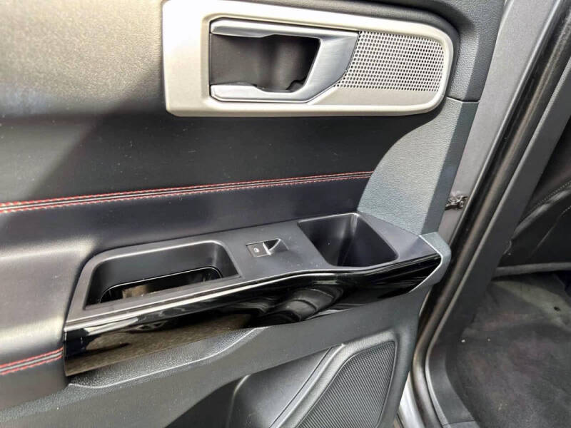 2022 Ford Explorer ST-Line