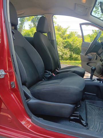 2015 Nissan Versa Note SV