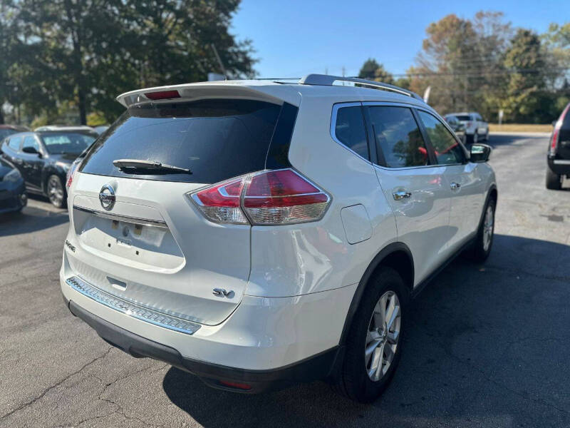 2016 Nissan Rogue SV
