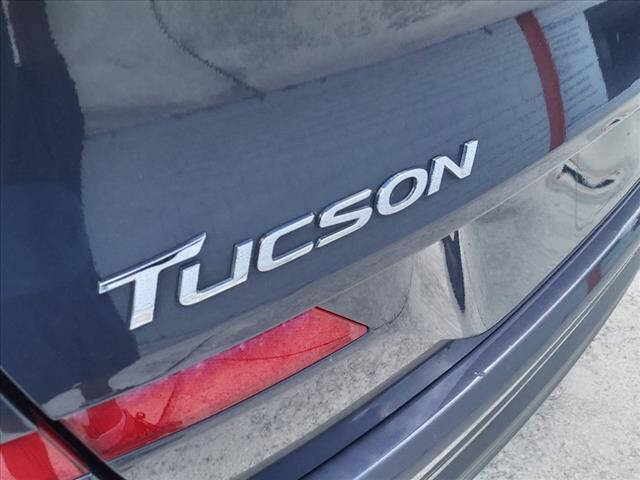 2019 HYUNDAI Tucson SUV / Crossover - $14,397