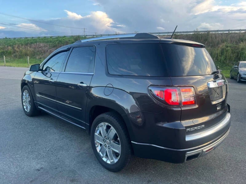2016 GMC Acadia Denali