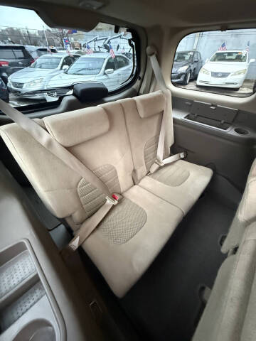 2011 Nissan Pathfinder SV