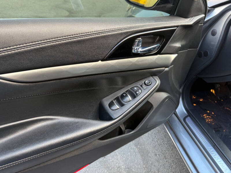 2021 Nissan Maxima 3.5 SV