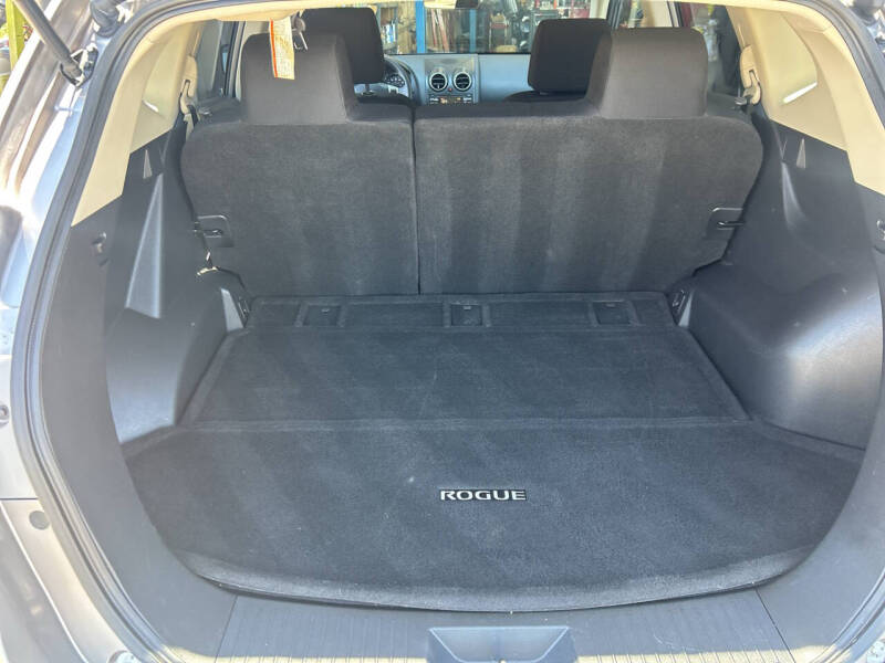 2012 Nissan Rogue SV