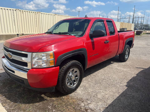 2010 Chevrolet Silverado 1500 for sale at Autoville in Bowling Green OH